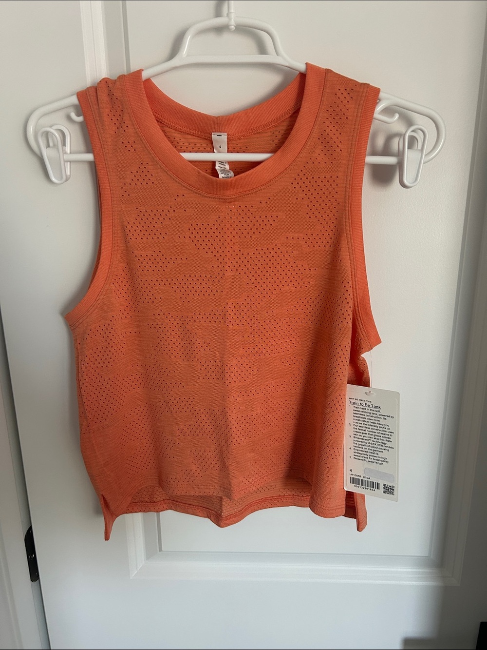 lululemon athletica Coral Perforated Cropped Tank